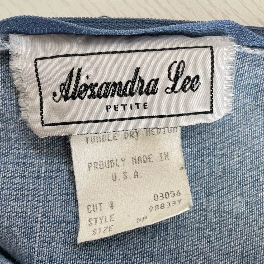 Vintage (80s) Alexandra Lee  Denim Romper With Rose Buttons 🌹 - Picture 11 of 17